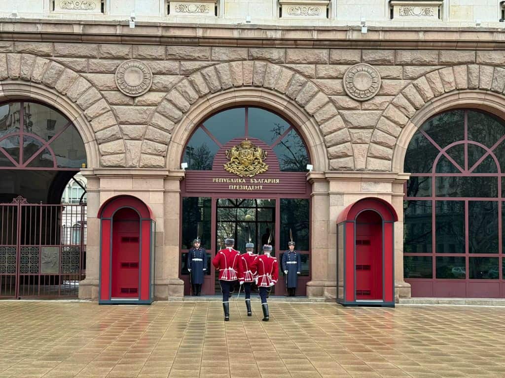 Sofia's walking tour route passing the Presidential Palace