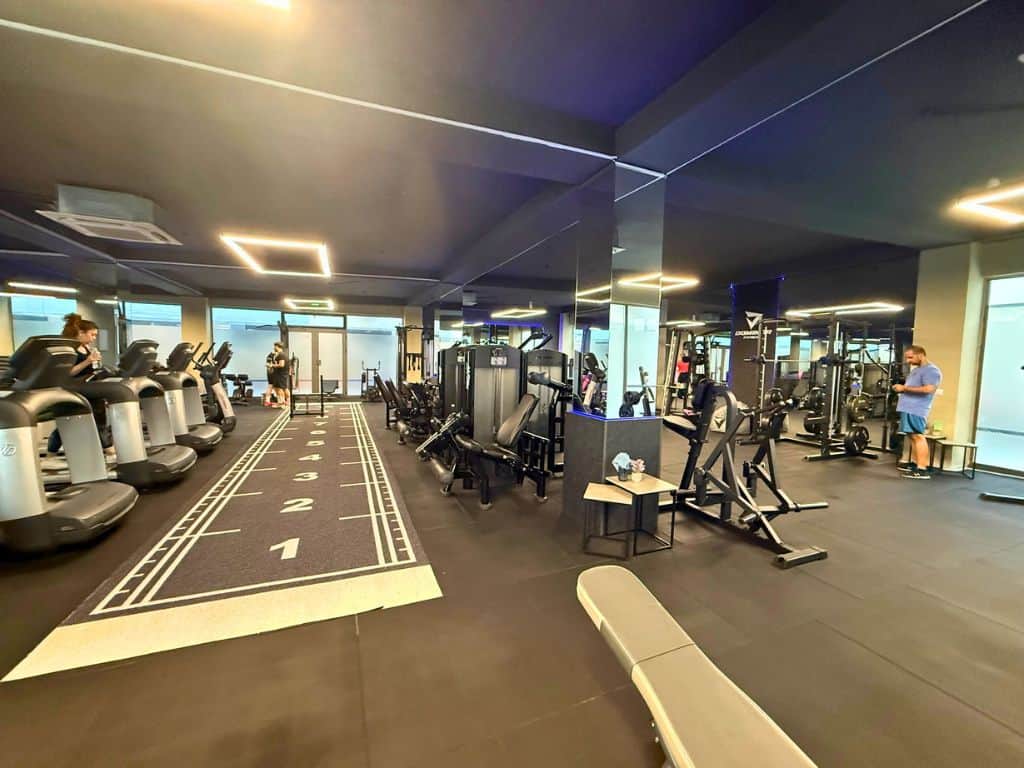 Dominor Fitness gym layout